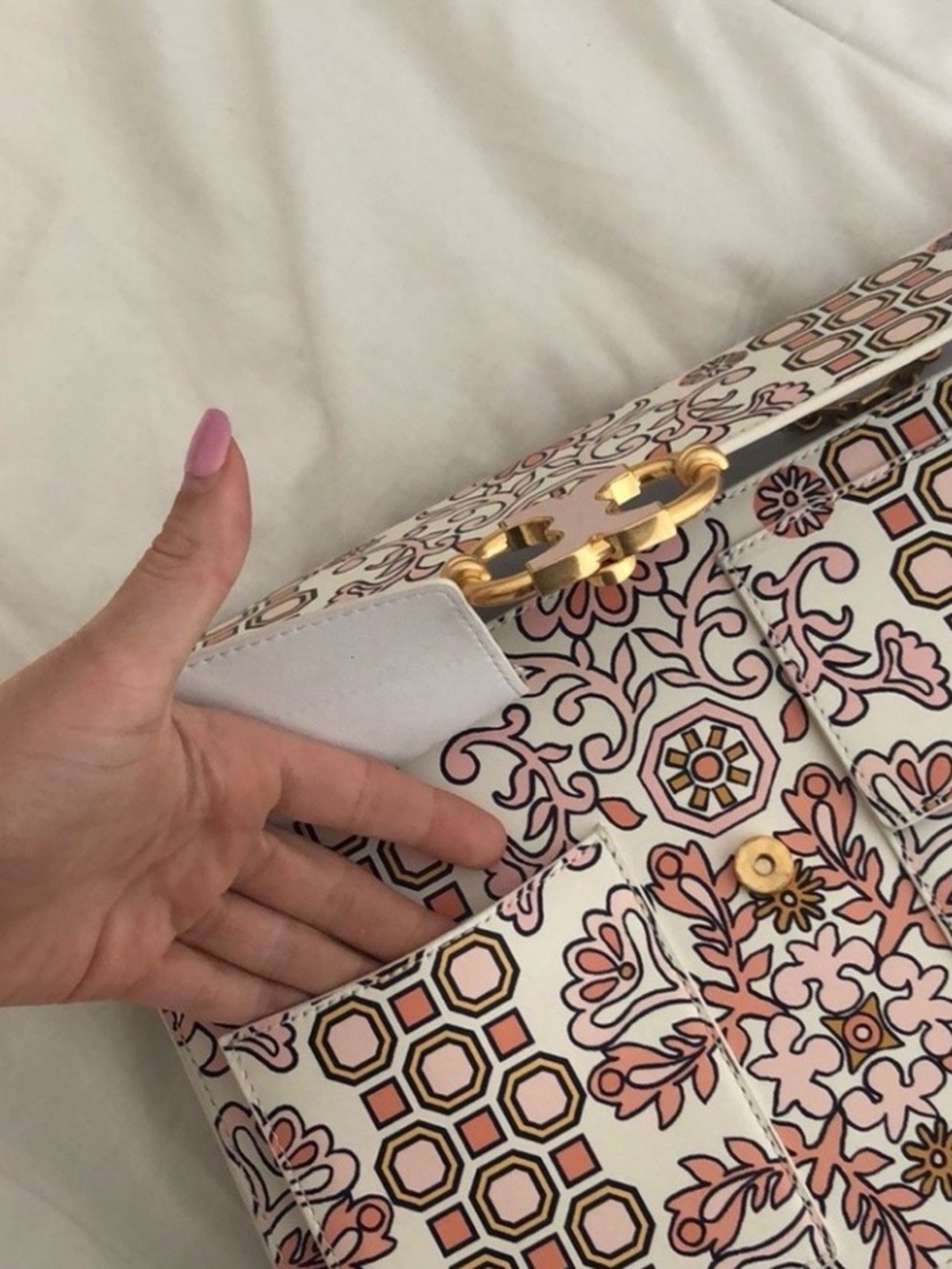 Tory Burch - Picture 5 of 8